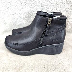 Sketchers black ankle boots